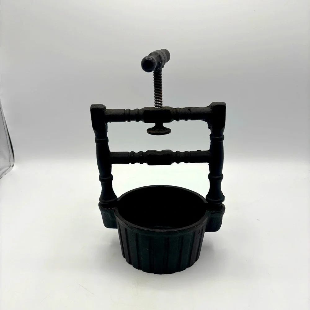 Vintage Enesco Black Cast Iron Nut Screw Press Farmhouse Kitchen Tool